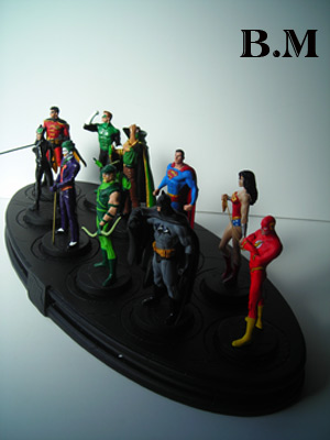 dc comics superman, batman, catwoman , flash